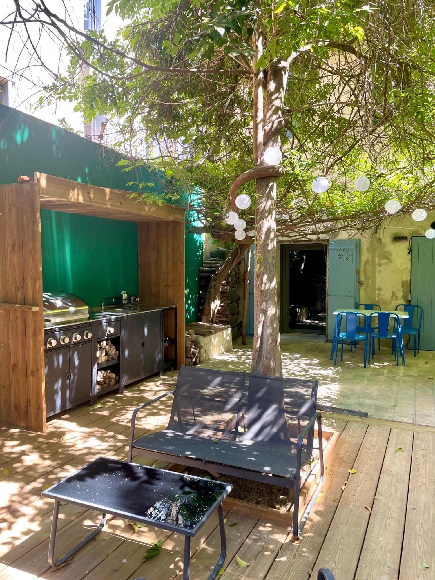 Grande Suite Sur Jardin Dans Montpellier Centre Exterior photo